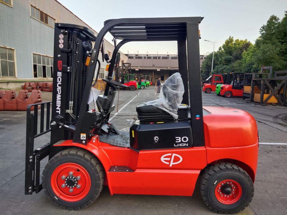 Xe nâng Điện