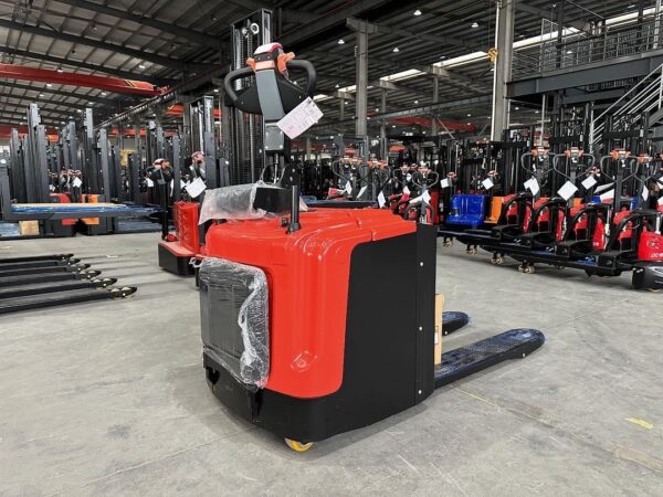 Xe nâng tay điện đứng lái 2,5 tấn Jialift