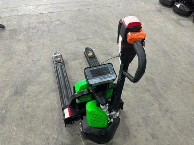 Xe nâng tay điện gắn cân điện tử Jialift
