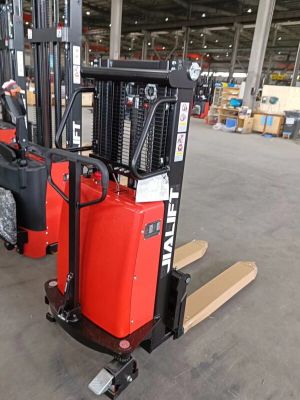 Xe nâng điện bán tự động 2 Tấn SPN2020