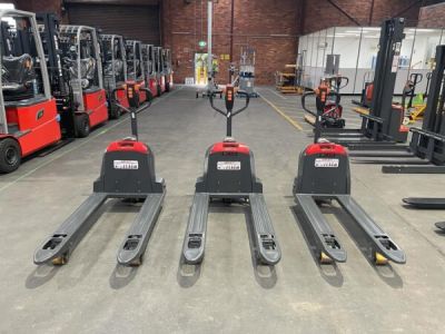 Xe nâng tay điện 1,5 tấn Jialift