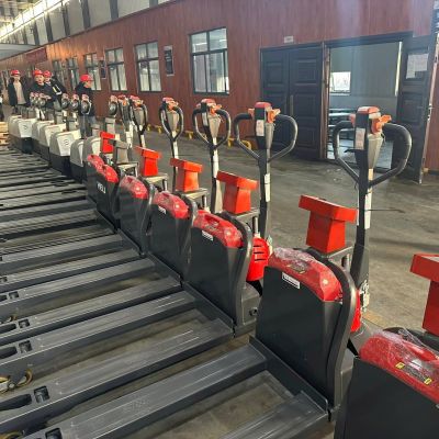 Xe nâng tay điện gắn cân điện tử Jialift