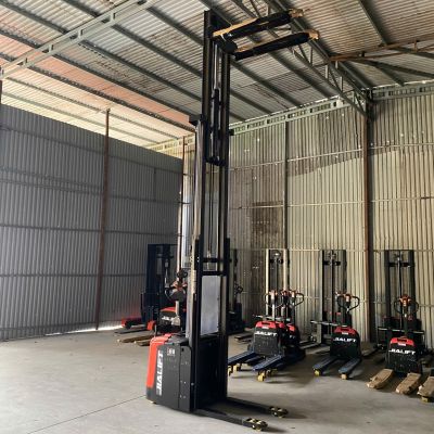 Xe nâng điện Stacker 1.6 Tấn CL1645GA