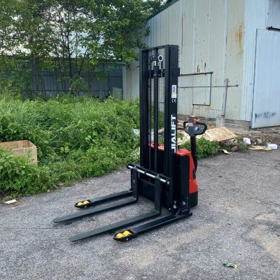 Xe nâng điện chân rộng 1,6 Tấn CL1630GEY