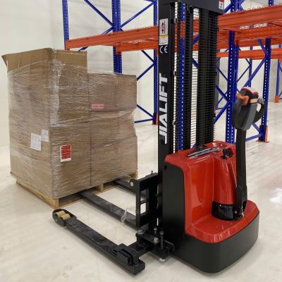 Xe nâng điện chân rộng 1,3 tấn Jialift CL1330GHY 