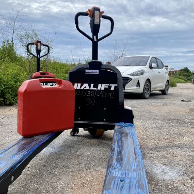 Xe nâng tay điện 2 tấn Jialift 