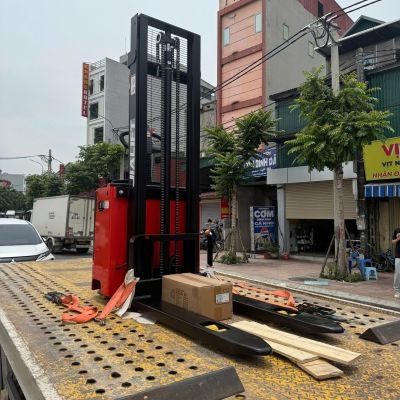 Xe nâng điện Stacker 1,5 Tấn CL1532E