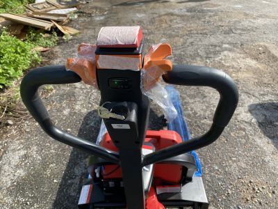 Xe nâng tay điện 2 tấn Jialift