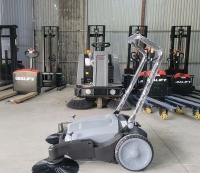 Xe quét rác đẩy tay S1