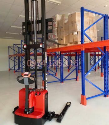 Xe nâng điện chân rộng 1,3 tấn Jialift CL1330GHY