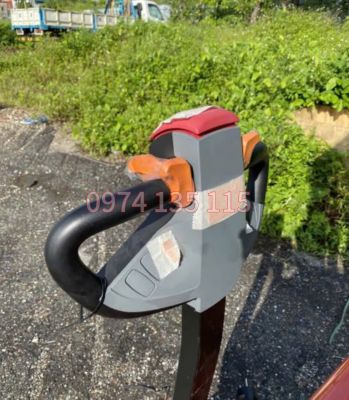 Xe nâng điện chân rộng 1,3 tấn Jialift CL1330GHY
