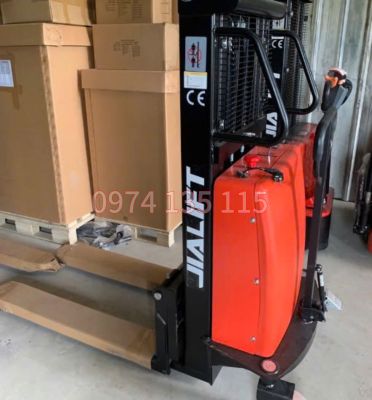Xe nâng điện bán tự động 2 Tấn SPN2020