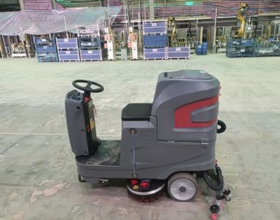 Xe lau sàn ngồi lái X7